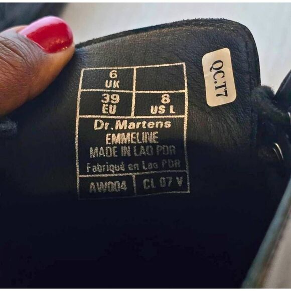 Dr. Martens Emmeline Black Patent Leather Women’s Combat Boots Size 8 - Picture 7 of 14